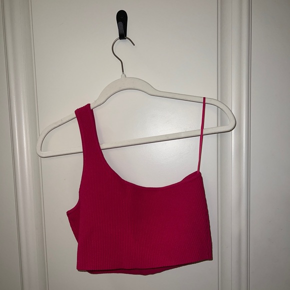 Aritzia One Shoulder Cropped Tank Pink, Large - Picture 2 of 2